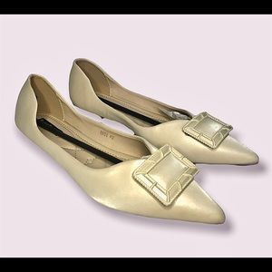 Women’s Closed Pointed Toe Cream Slip on Flats